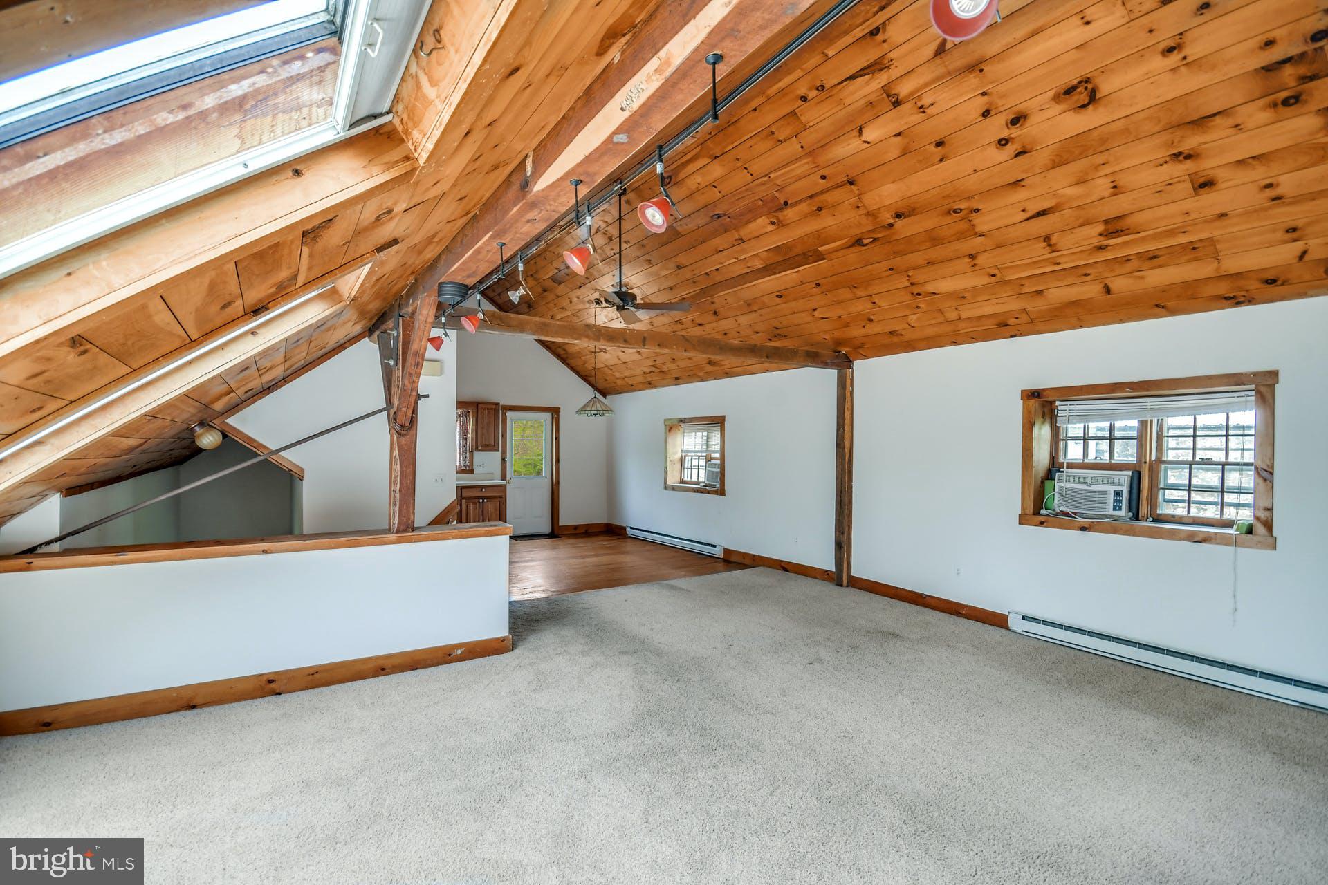 2583 Black River Road Bethlehem, PA 18015 - Photo 35 of 52