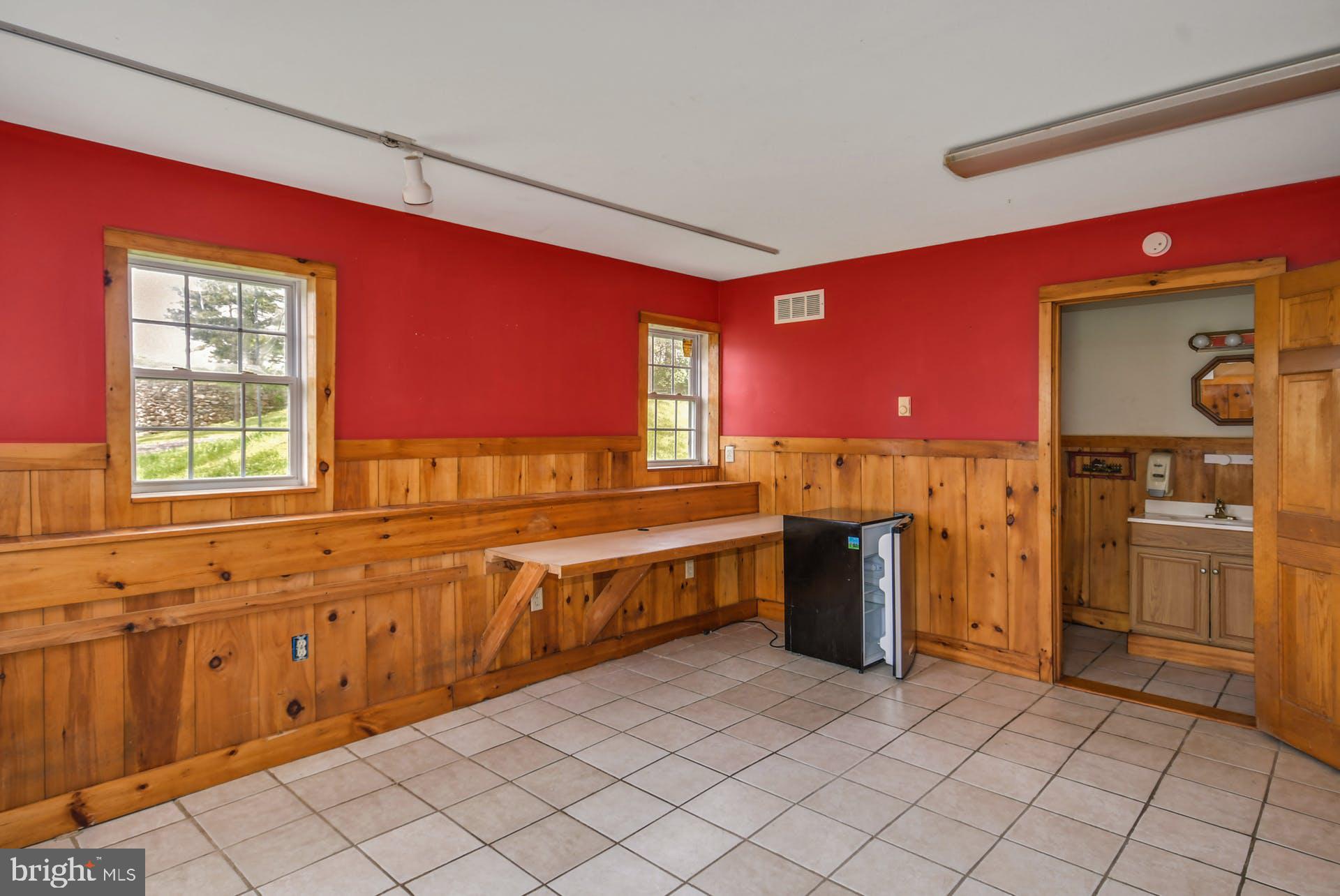 2583 Black River Road Bethlehem, PA 18015 - Photo 42 of 52