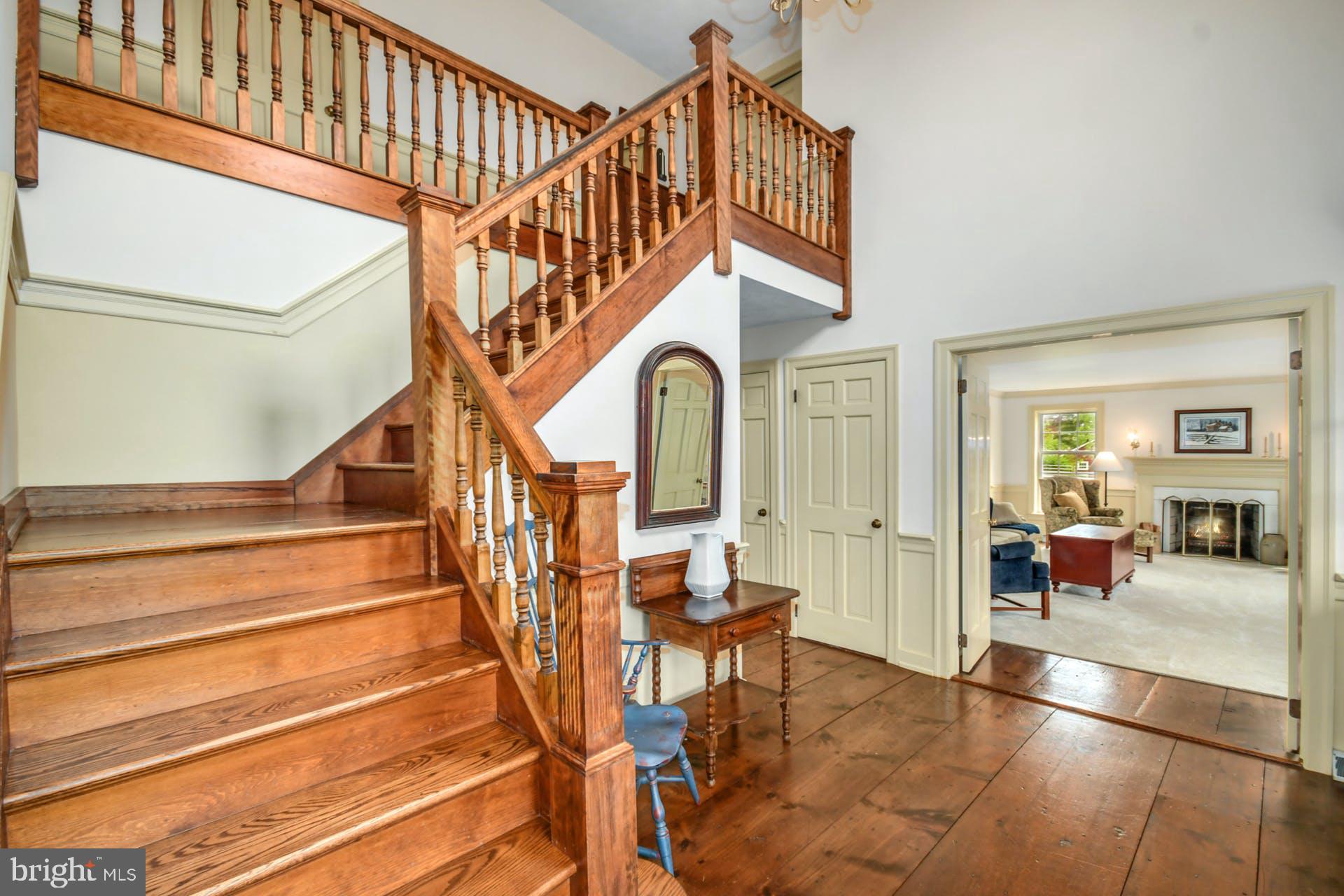 2583 Black River Road Bethlehem, PA 18015 - Photo 8 of 52