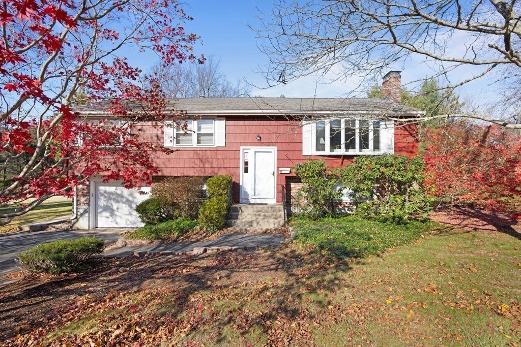 15 Sandy Ridge Circle Sharon, MA 02067 - Photo 3 of 34 Gallery Image 3