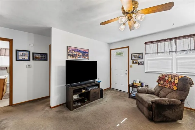 $240,000 | 11302-11304 Putnam Street, Sugar Creek, MO 64054