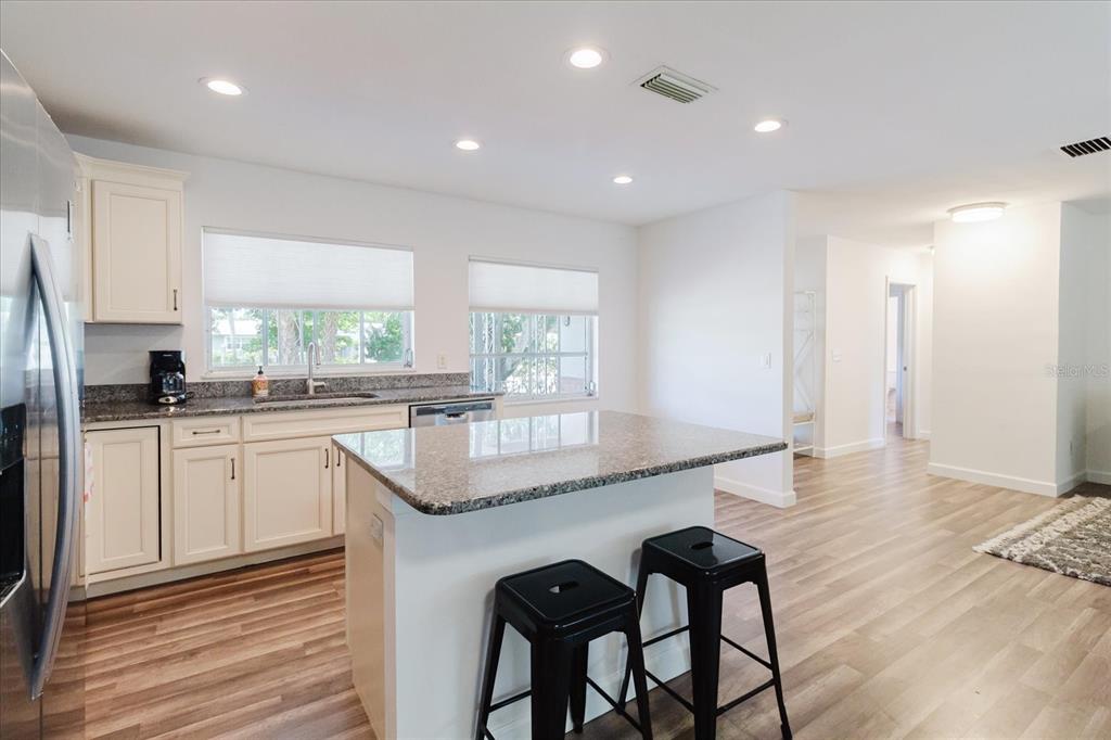 2032 West Ridge Drive Clearwater, FL 33763 - Photo 13 of 72