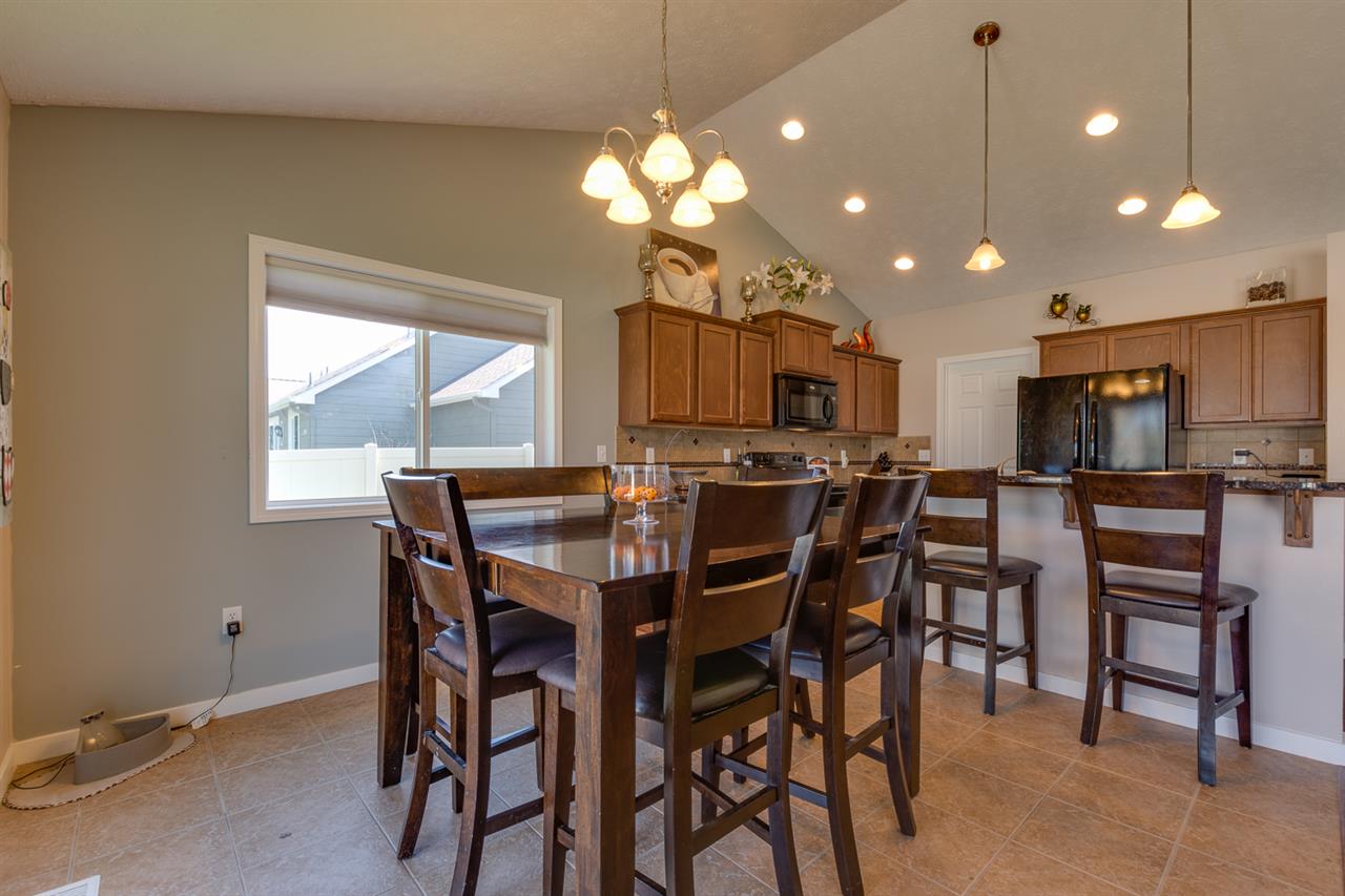 2714 West Graves Road Spokane, WA 99208 - Photo 7 of 20