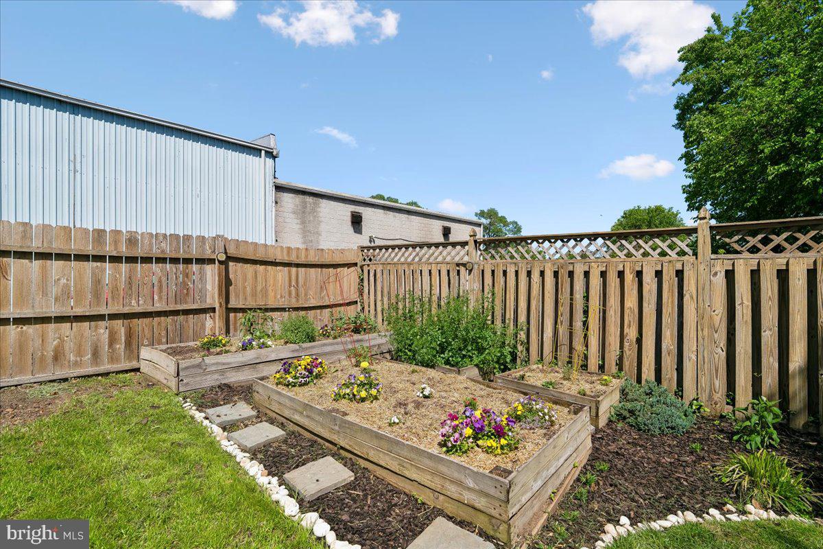 4604 Burlington Road Hyattsville, MD 20781 - Photo 34 of 34 Gallery Image 34