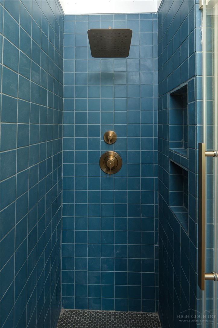 4205 Railroad Grade Road Fleetwood, NC 28626 - Photo 27 of 50 Gallery Image 27