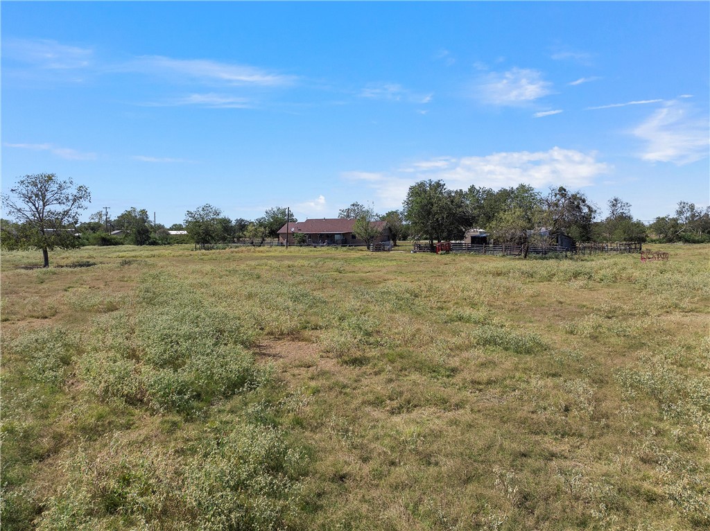 126 Cr 173 Road Marlin, TX 76661 - Photo 44 of 48 a view of an outdoor space and a yard