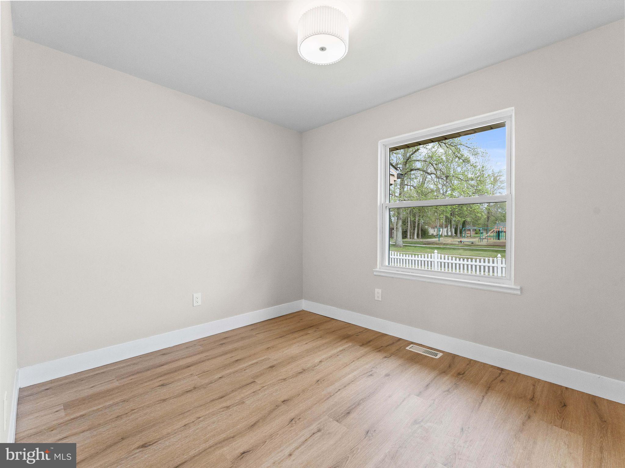 26 Holly Road Clementon, NJ 08021 - Photo 18 of 34 Gallery Image 18