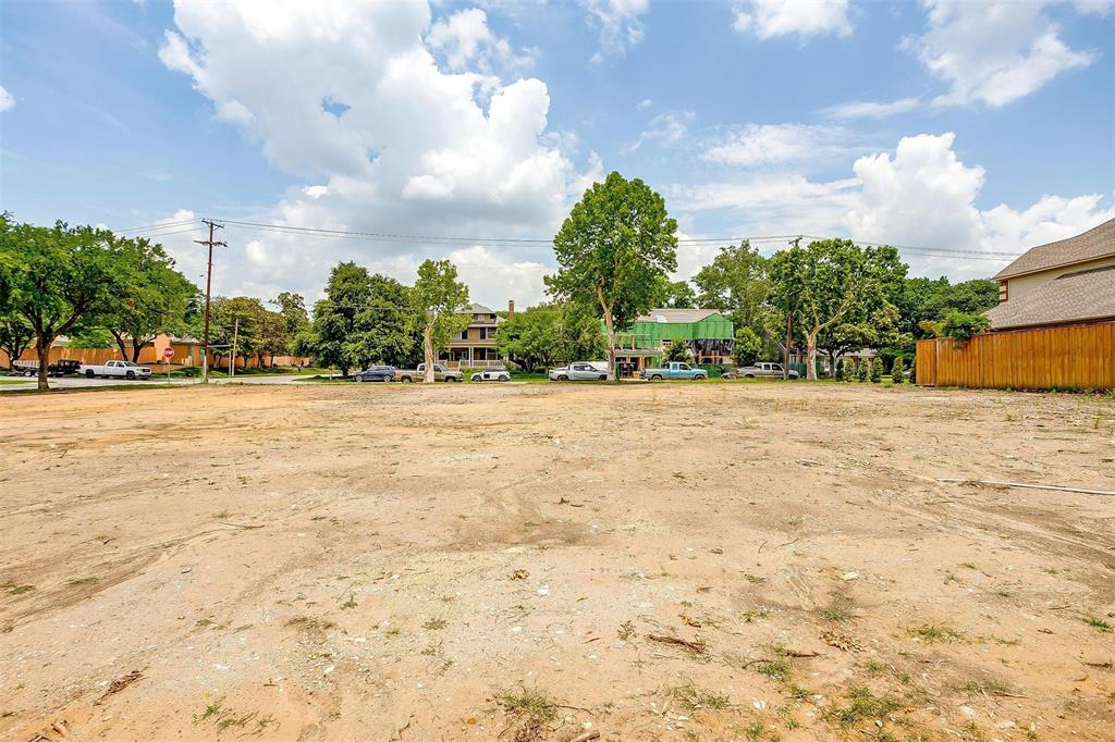 4933 Bryce Avenue Fort Worth, TX 76107 - Photo 13 of 17