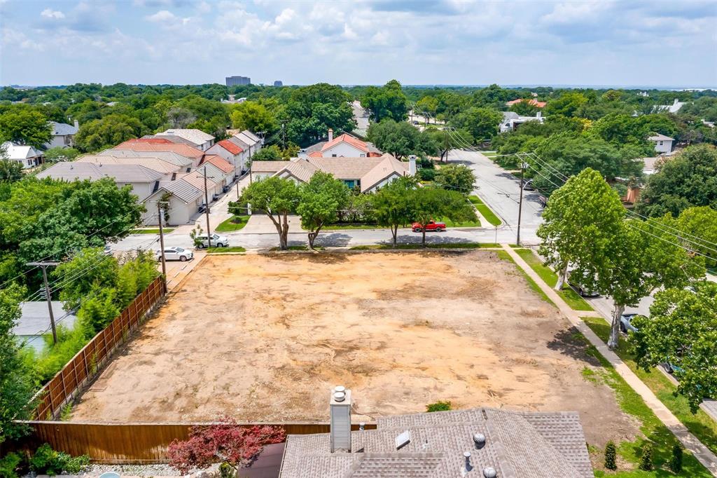 4933 Bryce Avenue Fort Worth, TX 76107 - Photo 8 of 17