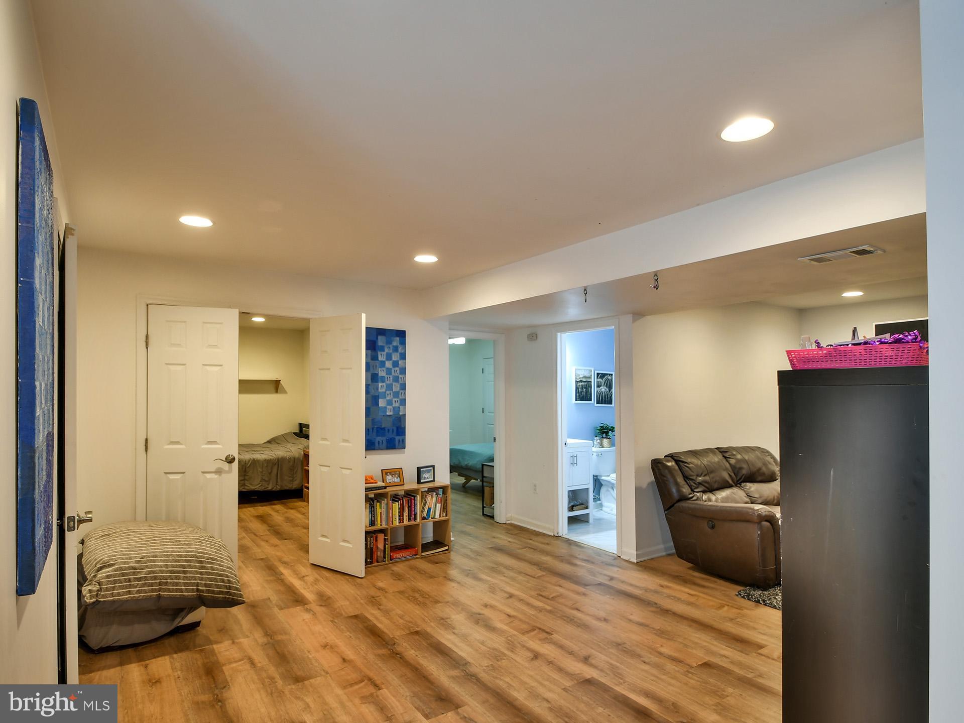 15404 Comus Road Clarksburg, MD 20871 - Photo 26 of 44