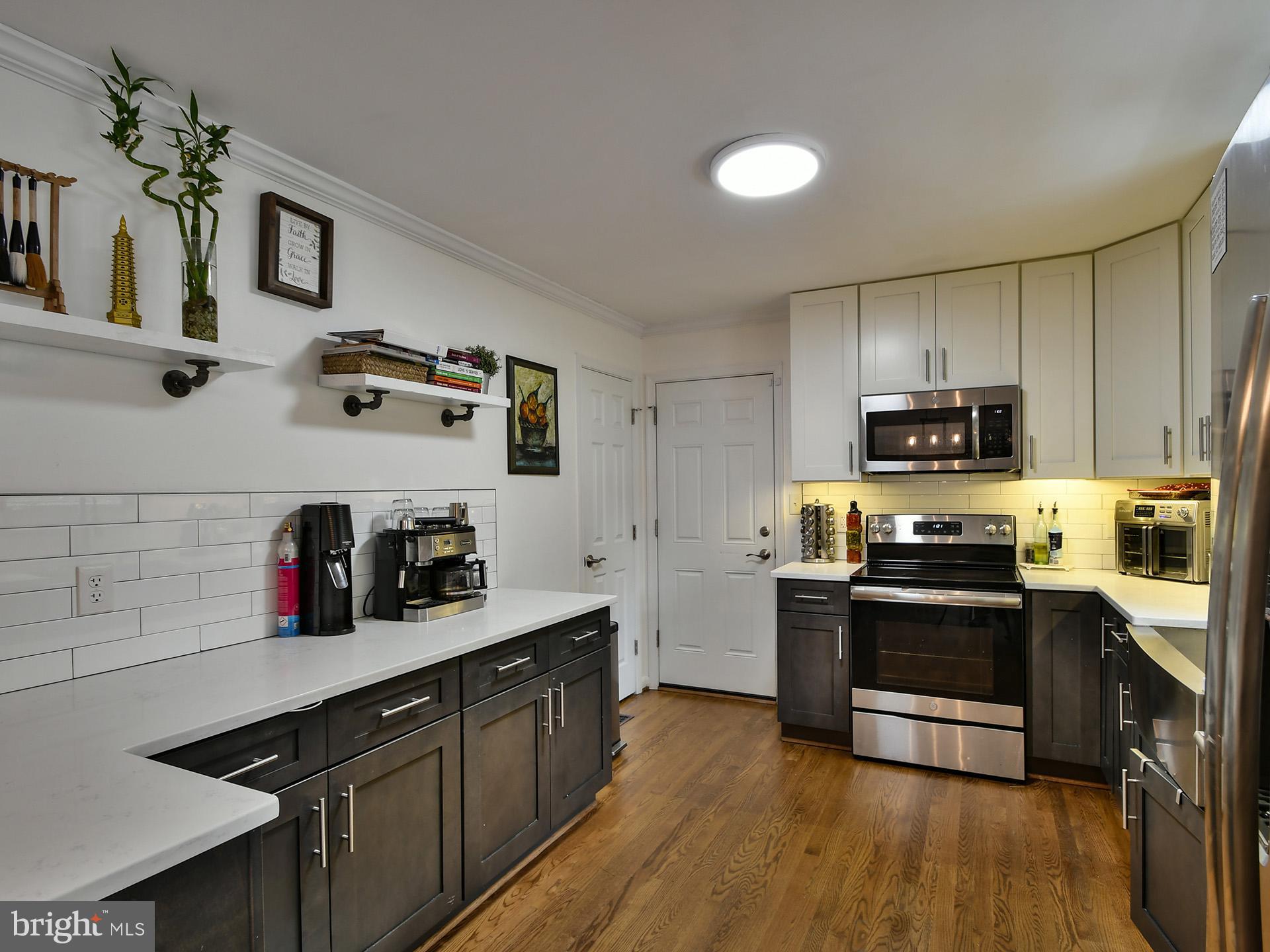 15404 Comus Road Clarksburg, MD 20871 - Photo 5 of 44