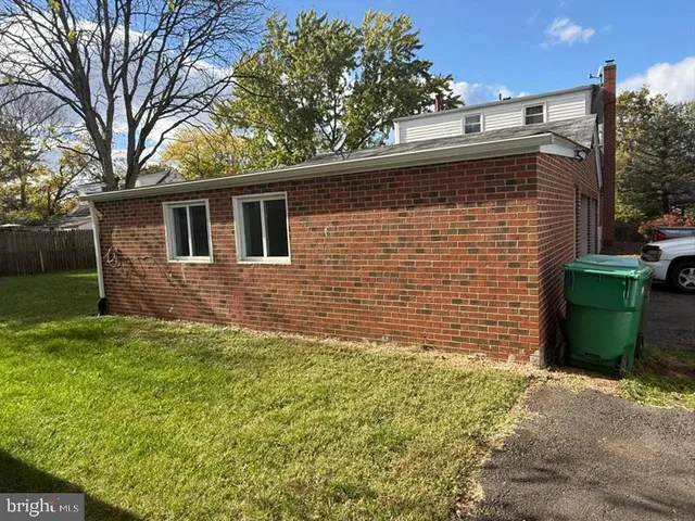 $549,900 | 7703 Amherst Drive, Manassas, VA 20111