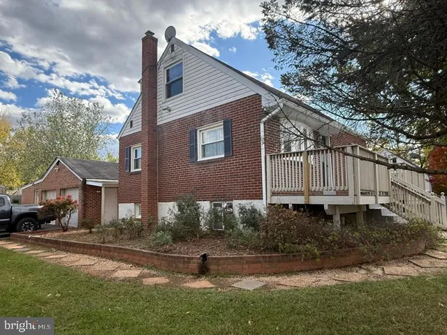 $549,900 | 7703 Amherst Drive, Manassas, VA 20111