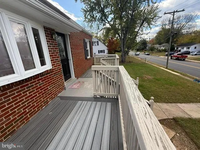 $549,900 | 7703 Amherst Drive, Manassas, VA 20111