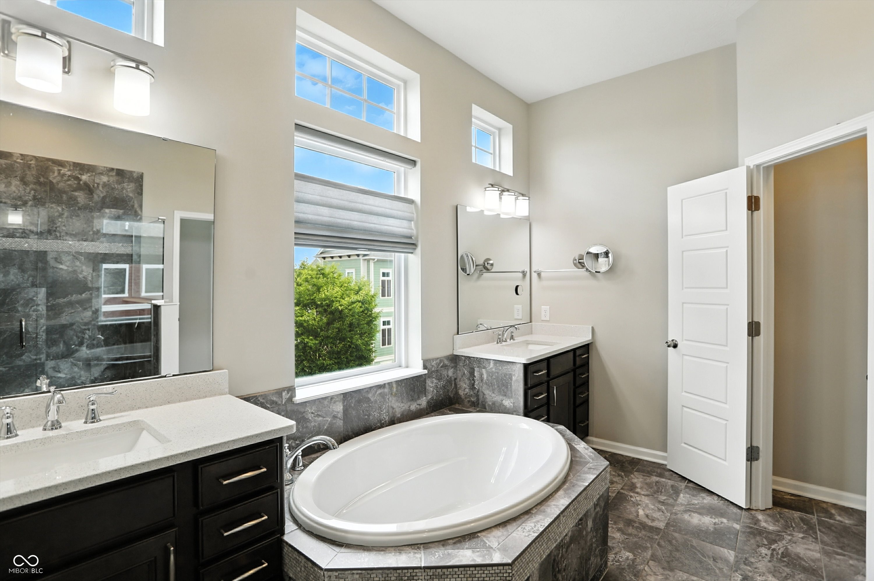 13311 Susser Way Fishers, IN 46037 - Photo 32 of 38