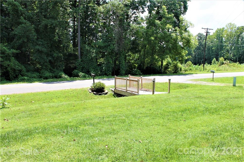 502 Stroupe Road Gastonia, NC 28056 - Photo 4 of 7 Gallery Image 4
