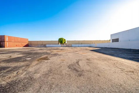 $3,250,000 | 8015 Northwest 98th Street, Hialeah Gardens, FL 33016