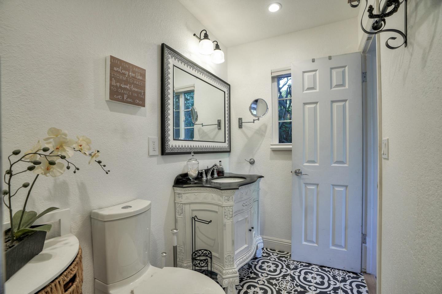 8710 Dyer Road Salinas, CA 93907 - Photo 27 of 50 Gallery Image 27