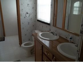 4832 Back Valley Road, Unit 1 Big Stone Gap, VA 24219 - Photo 13 of 16 master bath