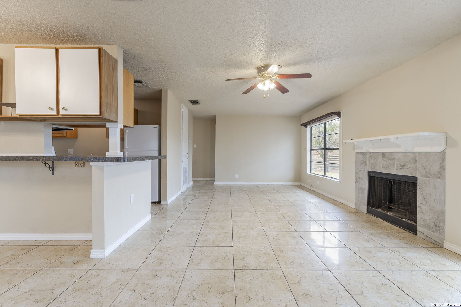 9402 Valley Ridge San Antonio, TX 78250 - Photo 5 of 21