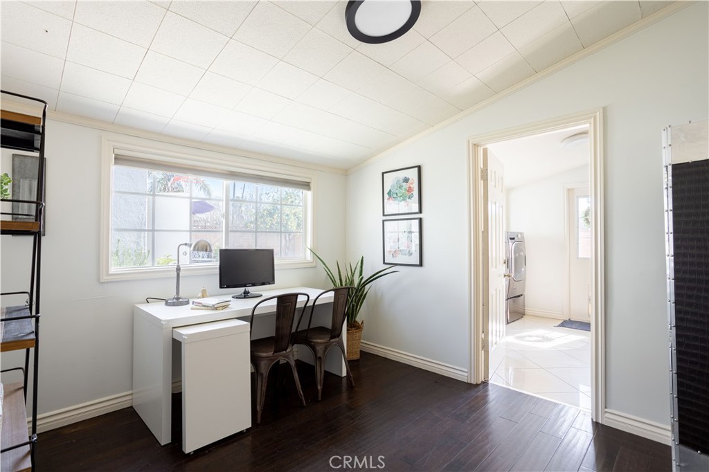 1514 Pilgrim Way Monrovia, CA 91016 - Photo 27 of 47 a view of a workspace with furniture and a window