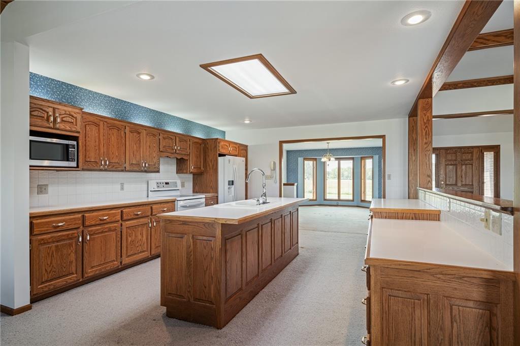 1001 East Park Road Garnett, KS 66032 - Photo 15 of 82