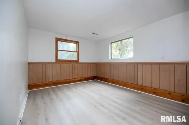 $2,650 | 9019 North Locust Lane, Peoria, IL 61615