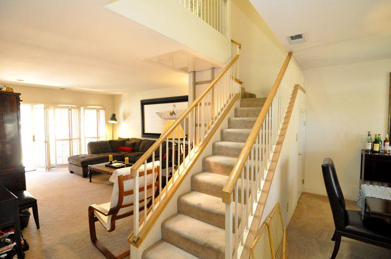 222 Meigs Road, Unit 14 Santa Barbara, CA 93109 - Photo 7 of 17 Staircase