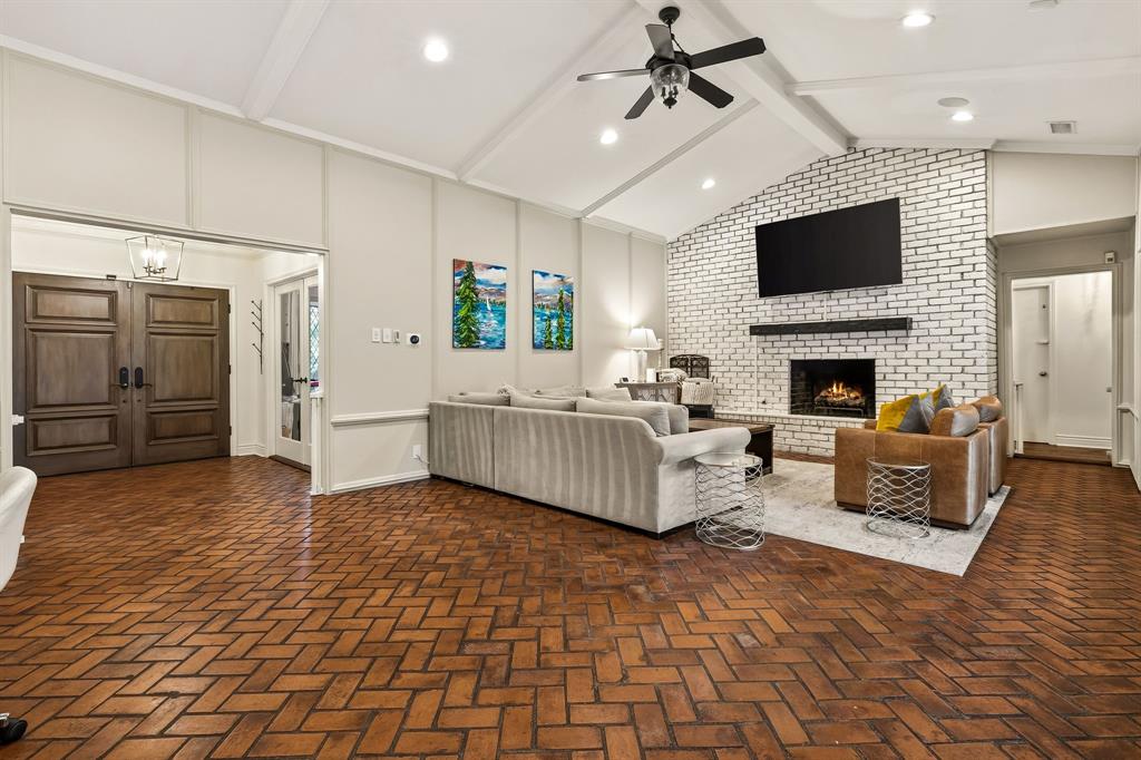 7210 Meadow Road Dallas, TX 75230 - Photo 12 of 31 Gallery Image 12