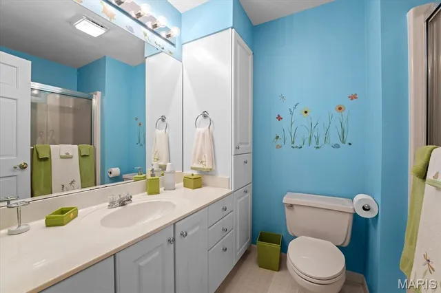 $995,000 | 2917 18th Fairway Drive, Belleville, IL 62220