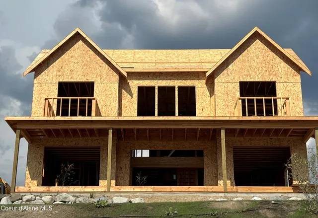 $1,570,000 | 51 Kayak Loop, Oldtown, ID 83822