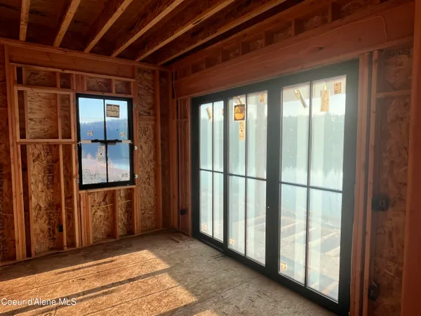 $1,570,000 | 51 Kayak Loop, Oldtown, ID 83822