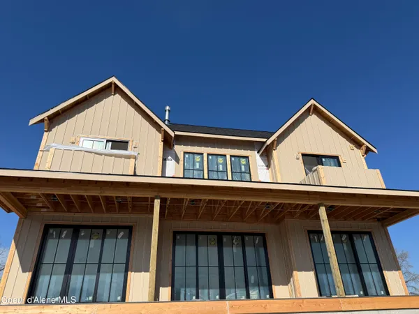 $1,570,000 | 51 Kayak Loop, Oldtown, ID 83822