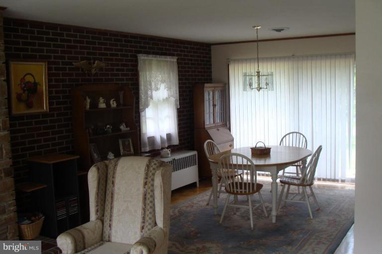 616 Fairmount Road Linthicum Heights, MD 21090 - Photo 7 of 8 Dining Room