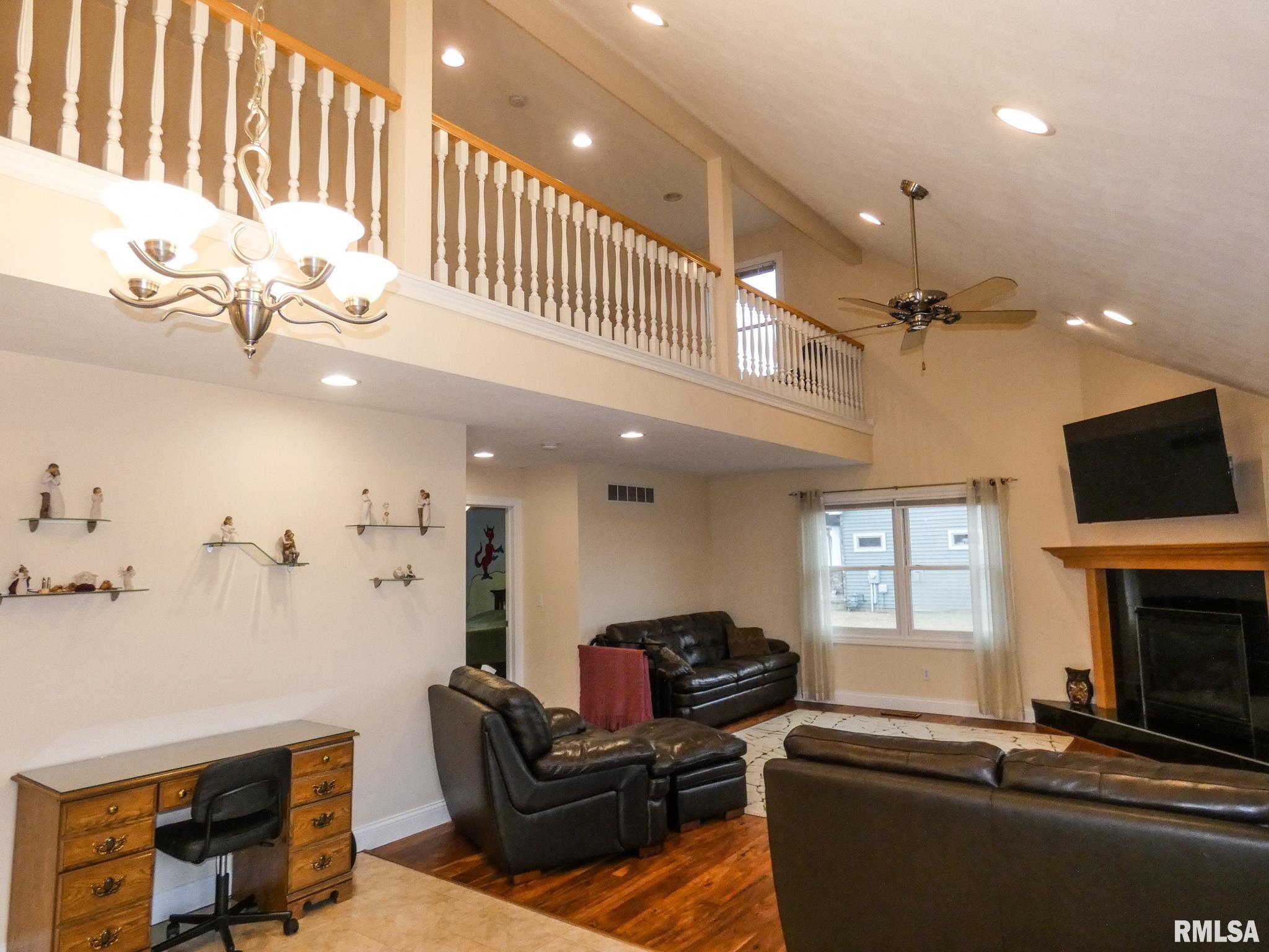 8111 West Thorngate Drive Mapleton, IL 61547 - Photo 8 of 55