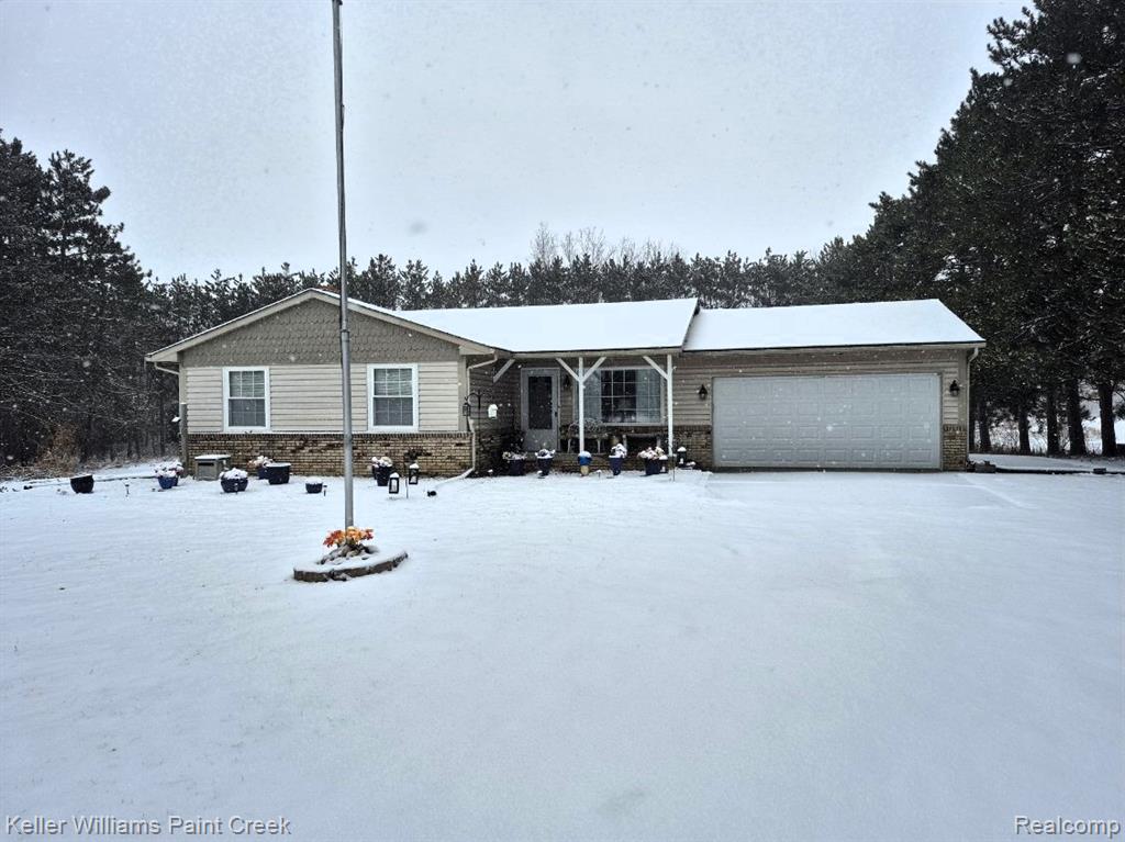 6373 Hall Road Dryden, MI 48428 - Photo 1 of 14