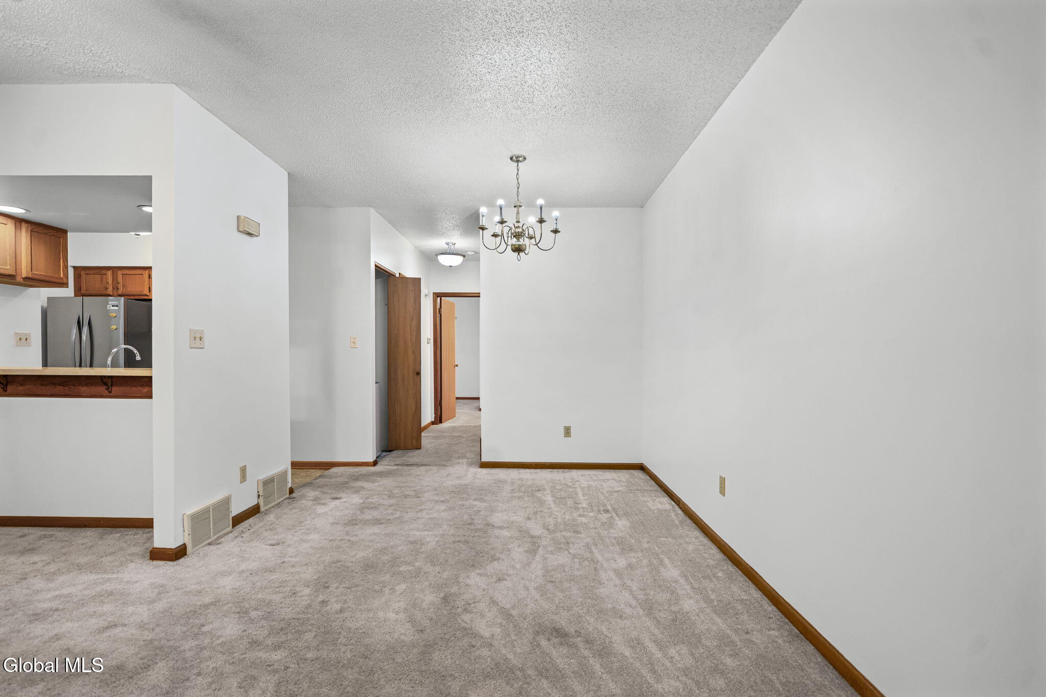 1976 Curry Road, Unit E134 Rotterdam, NY 12303 - Photo 10 of 37 10-web-or-mls-1976-curry-rd