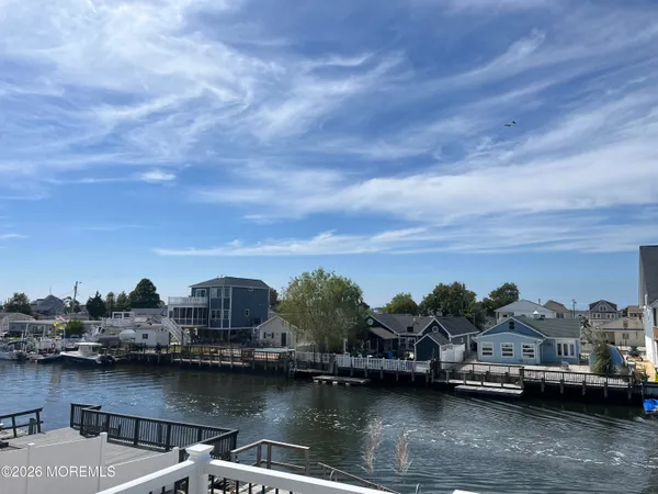 a view of a lake with houses