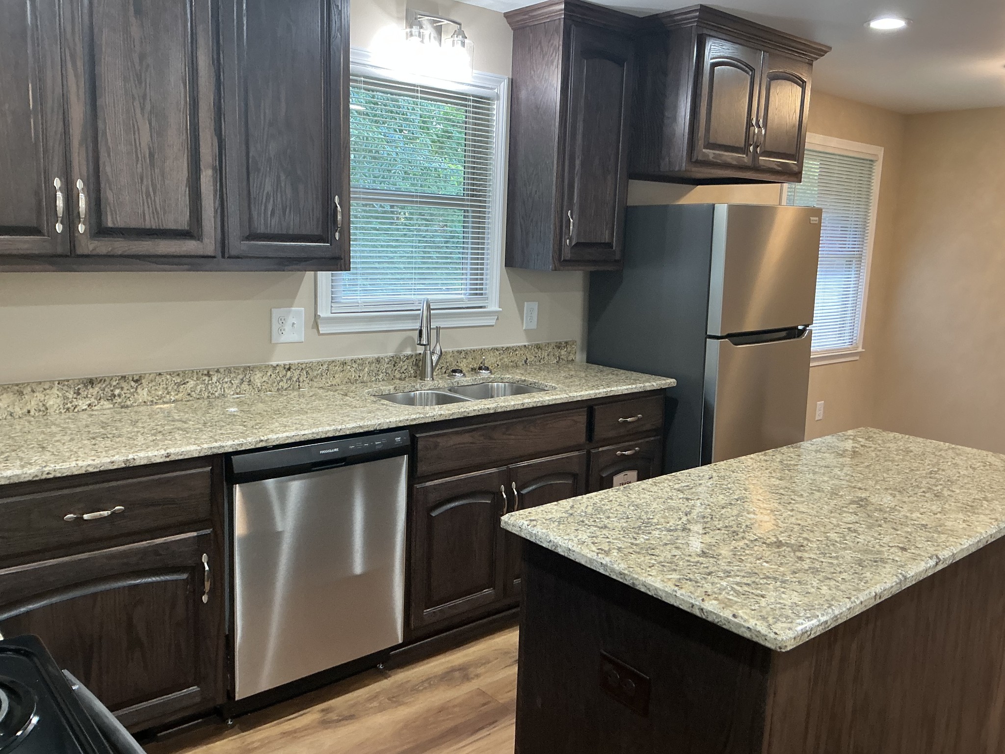 275 Attaway Road Clarksville, TN 37040 - Photo 6 of 17