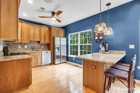 $575,000 | 20 Russell Court, Old Bridge, NJ 07747