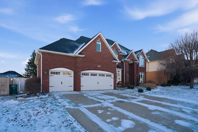$745,000 | 11019 West 168th Street, Orland Park, IL 60467
