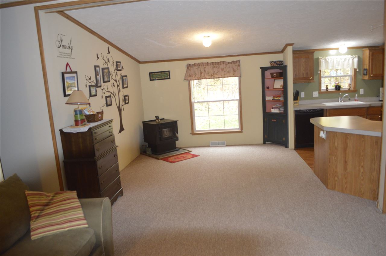 147 Plumb Road Whitingham, VT 05361 - Photo 10 of 28