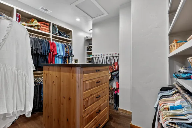 a view of a walk in closet