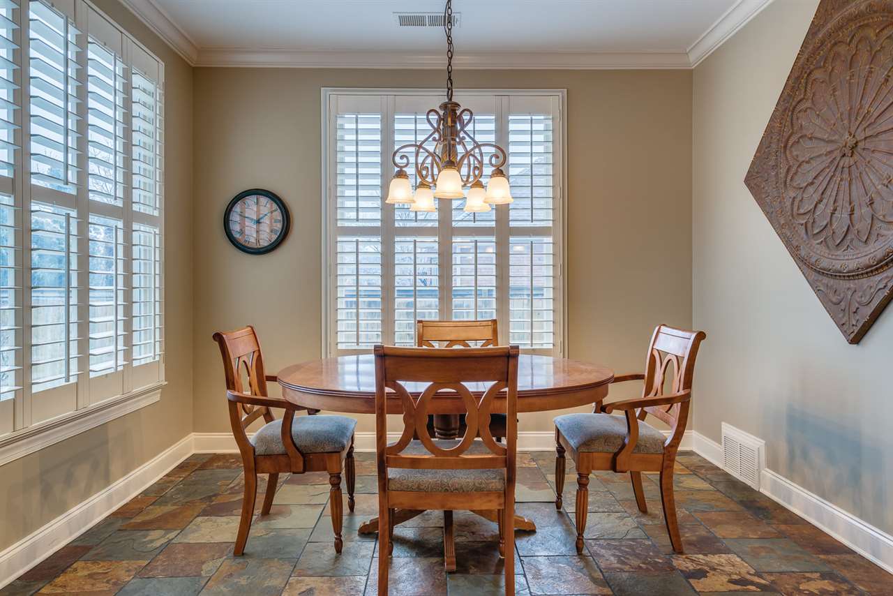 1098 Fall Springs Road Collierville, TN 38017 - Photo 8 of 25