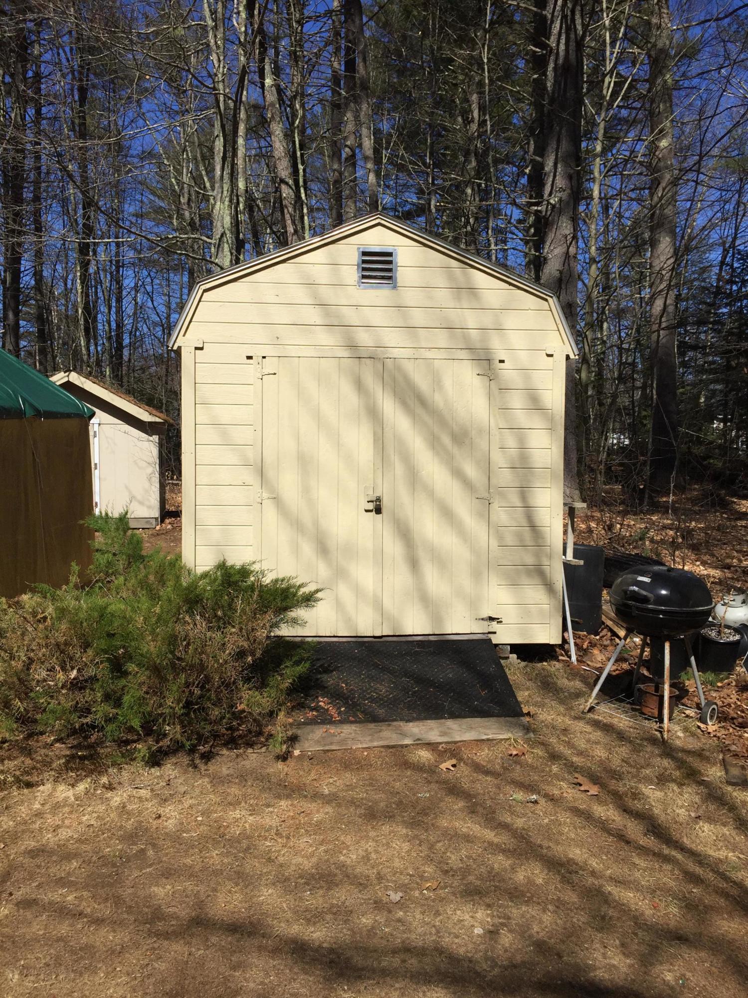 23 Swan Road Standish, ME 04084 - Photo 3 of 32 IMG_4125
