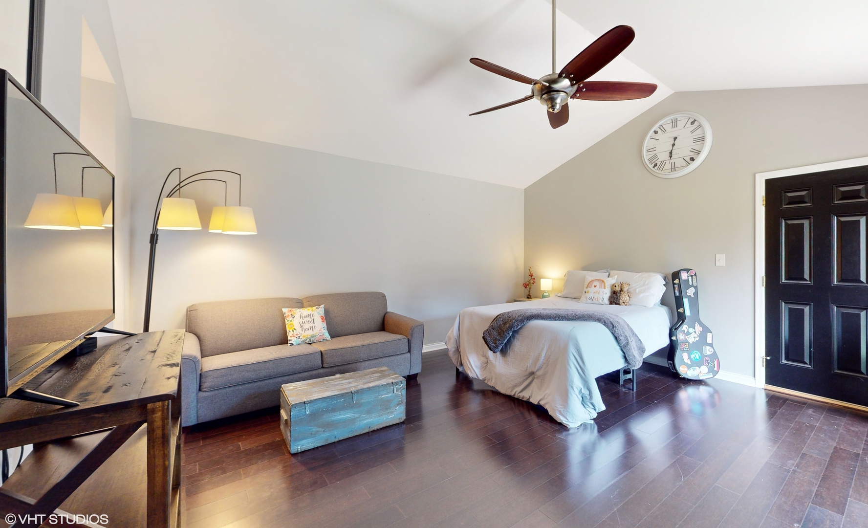 4213 White Ash Road Crystal Lake, IL 60014 - Photo 14 of 43 a bedroom with a bed and wooden floor