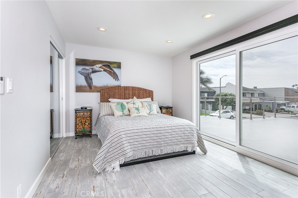 2144 Kingsbridge Way Oxnard, CA 93035 - Photo 11 of 31