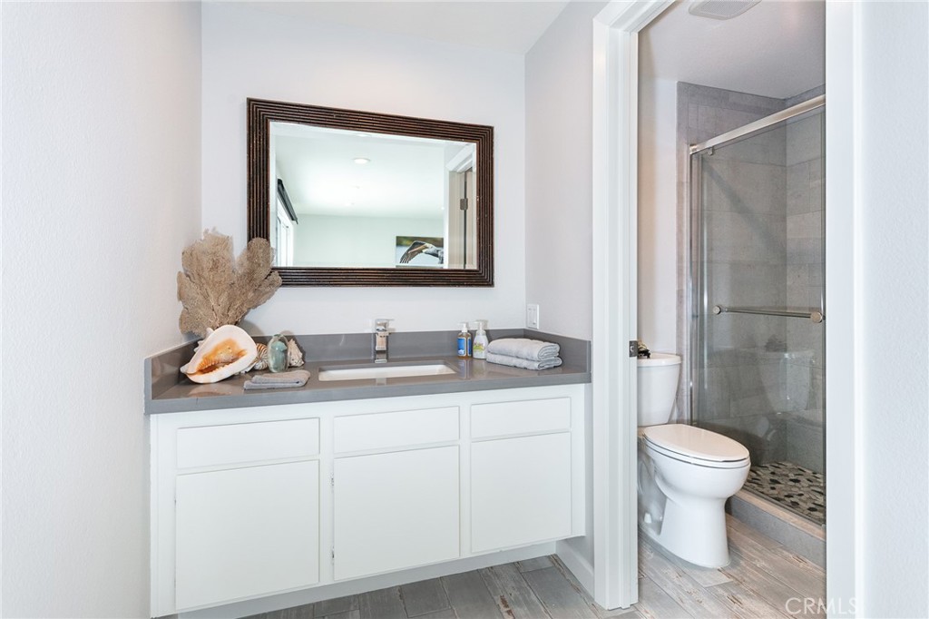 2144 Kingsbridge Way Oxnard, CA 93035 - Photo 13 of 31