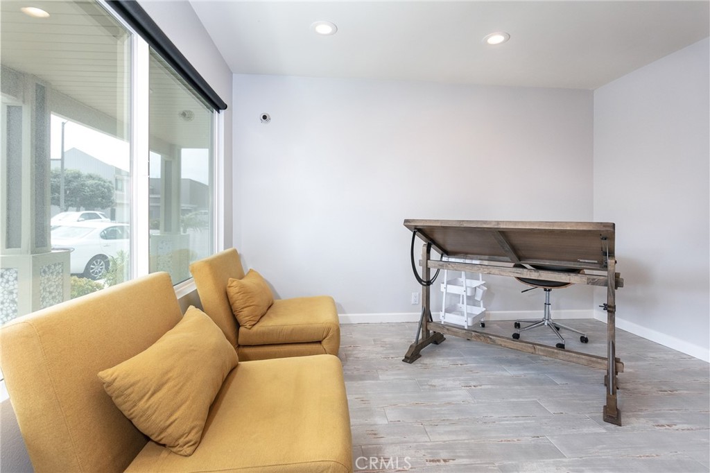 2144 Kingsbridge Way Oxnard, CA 93035 - Photo 22 of 31