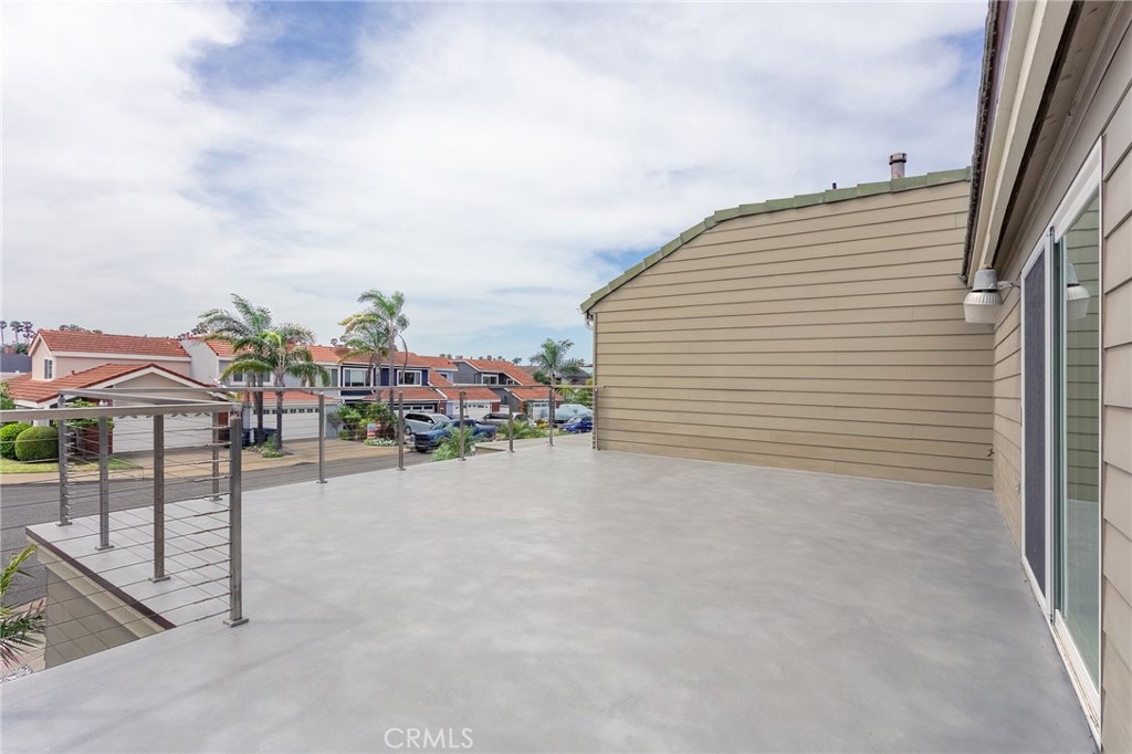 2144 Kingsbridge Way Oxnard, CA 93035 - Photo 25 of 31